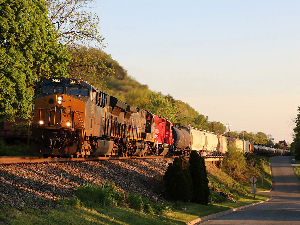 CSX 3403
